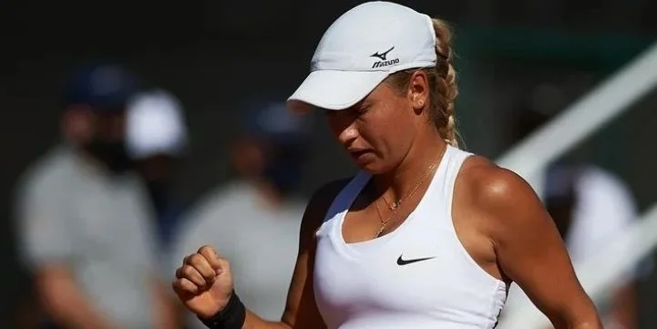 Джейми Фурлис - Юлия Путинцева