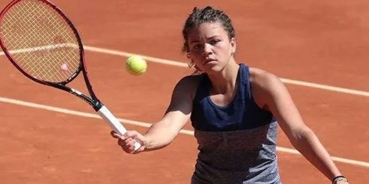 Чжан Шуай - Жасмине Паолини Чжан Шуай - Жасмине Паолини