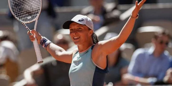 Ига Швентек - Магдалена Фрех Ига Швентек - Магдалена Фрех