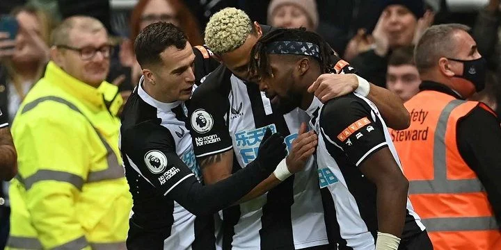 Бенфика - Ньюкасл