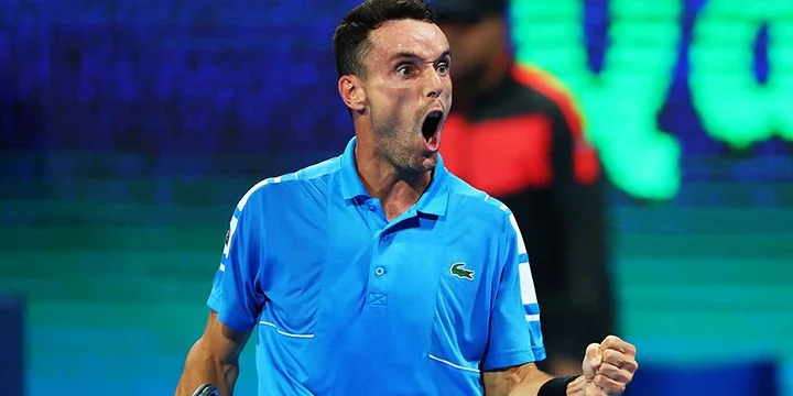 Роберто Баутиста - Юрий Родионов Роберто Баутиста - Юрий Родионов