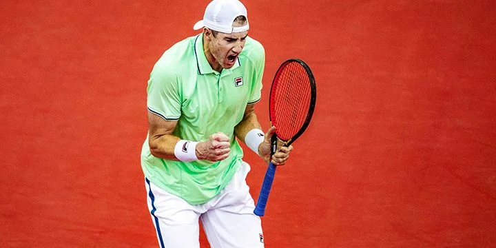 Бен Шелтон - Джон Изнер