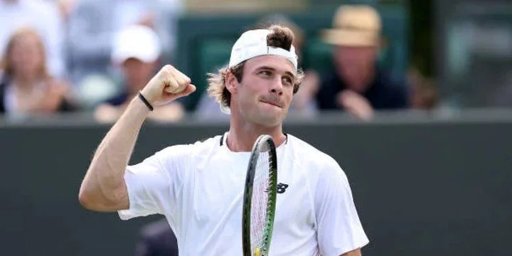 Илья Ивашка - Томми Пол