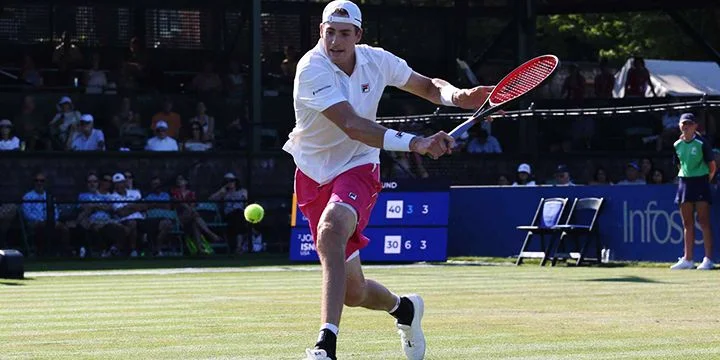 Дженсон Бруксби - Джон Изнер Дженсон Бруксби - Джон Изнер