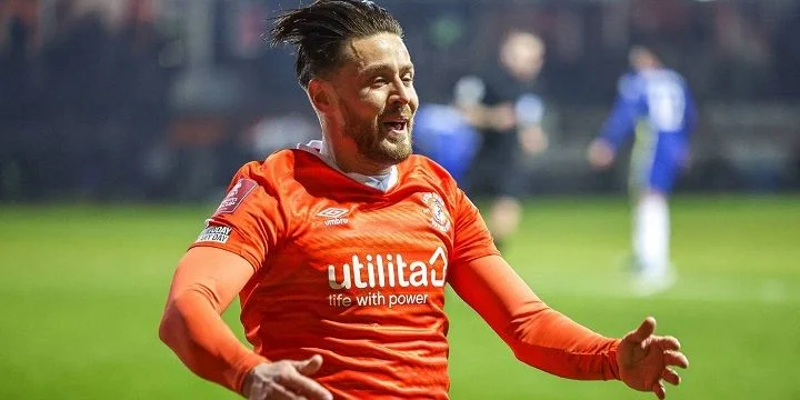 Лутон Таун - Бирмингем Лутон Таун - Бирмингем