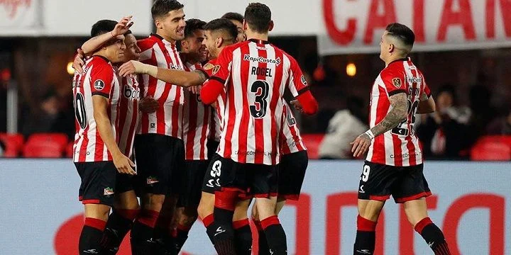 Эстудиантес - Банфилд