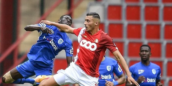 Генк - Стандард