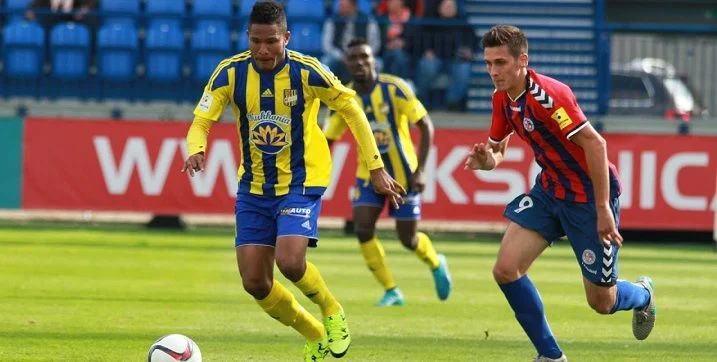 Д.Стреда - Стяуа (ФКСБ)