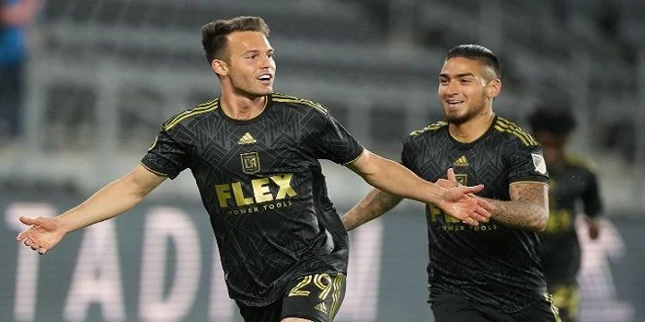 Лос-Анджелес - Америка