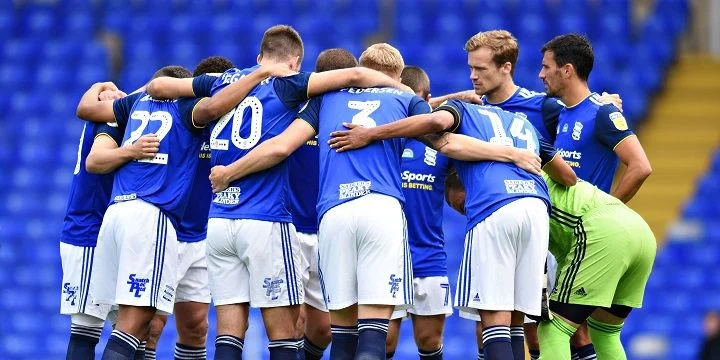 Бирмингем - Хаддерсфилд Бирмингем - Хаддерсфилд