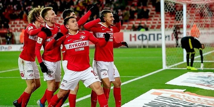 Урал - Спартак