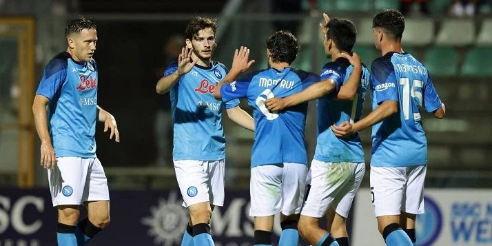 Наполи - Эспаньол