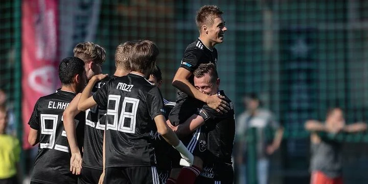 Амкал - Зоркий Красногорск