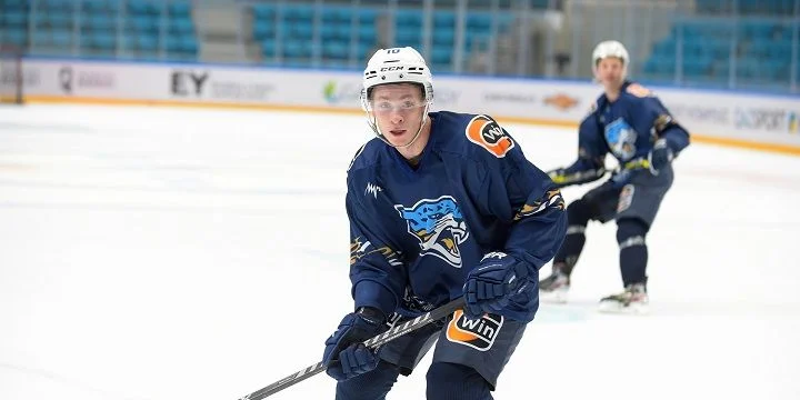 Барыс - Нефтехимик Барыс - Нефтехимик