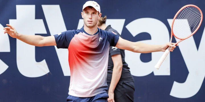 Корентен Муте - Филип Мисолич