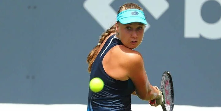 Хлоэ Паке - Анна Блинкова