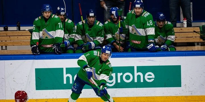 Локомотив - Салават Юл Локомотив - Салават Юл