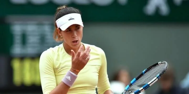 Гарбинье Мугуруса - Клара Таусон