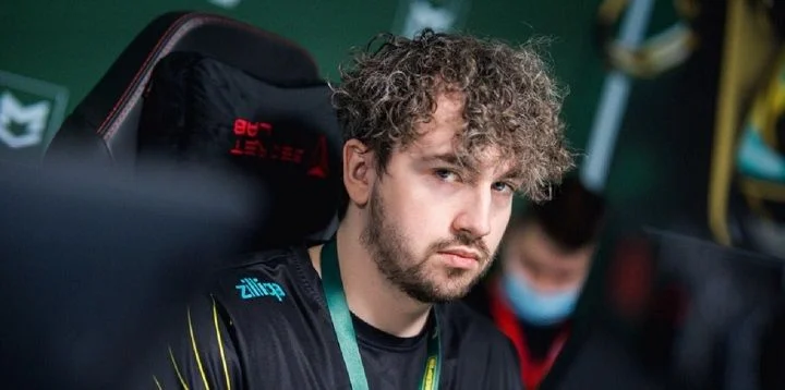 Ninjas in Pyjamas - Fnatic Ninjas in Pyjamas - Fnatic