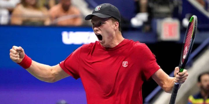 Борна Чорич - Дженсон Бруксби