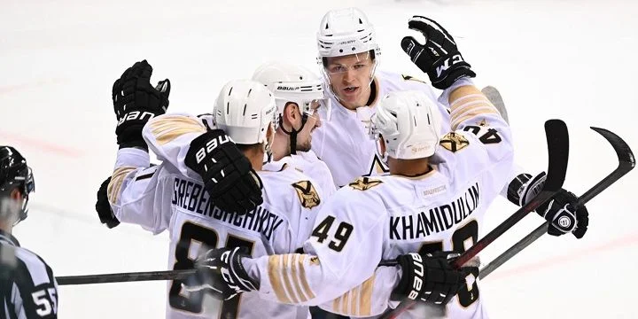 Шанхайские Драконы - Адмирал Шанхайские Драконы - Адмирал