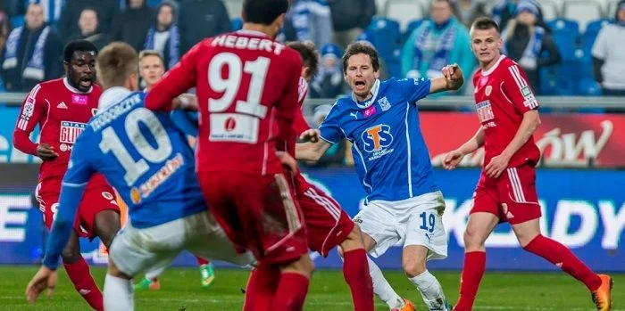 Пяст Гливице - Медзь