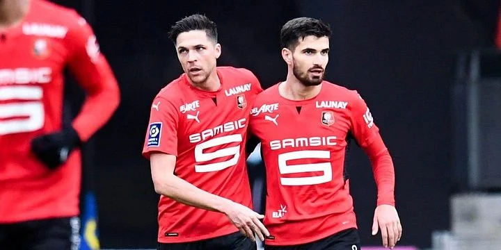 АЕК Ларнака - Ренн