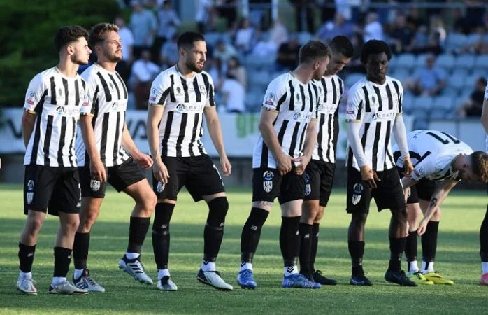 Аделаида Сити - Аделаида Кометс Аделаида Сити - Аделаида Кометс