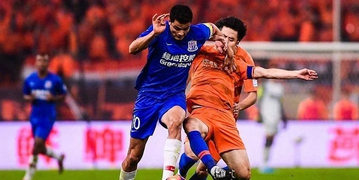 Чжэцзян Про - Шанхай Шэньхуа