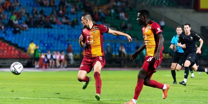 Арсенал - Нефтехимик