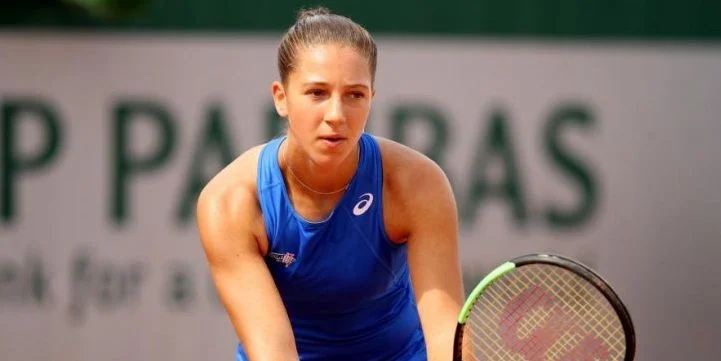 Донна Векич - Диана Парри