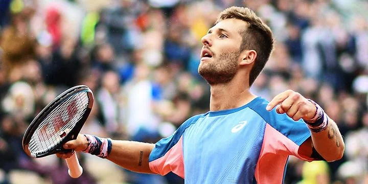 Николас Санче-Искердо - Корентен Муте