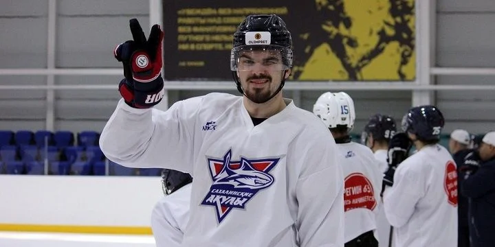 Сахалинские Акулы - Крылья Советов Сахалинские Акулы - Крылья Советов