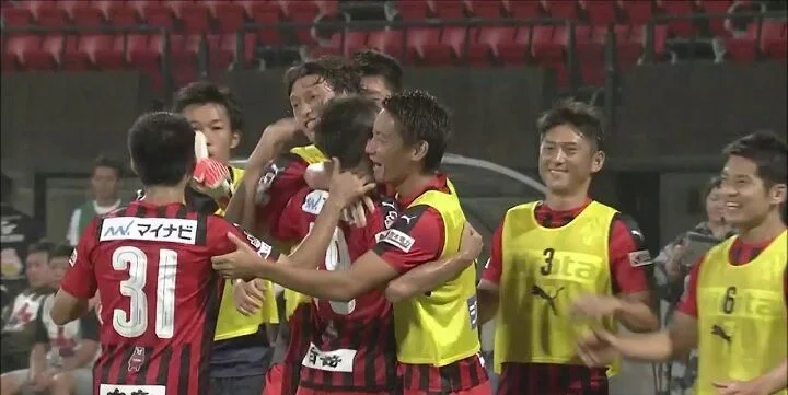 Роассо Кумамото - Грулла Мориока Роассо Кумамото - Грулла Мориока