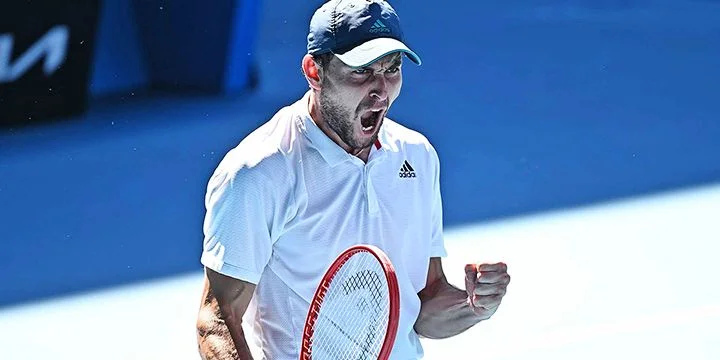 Аслан Карацев - Лоренцо Сонего Аслан Карацев - Лоренцо Сонего