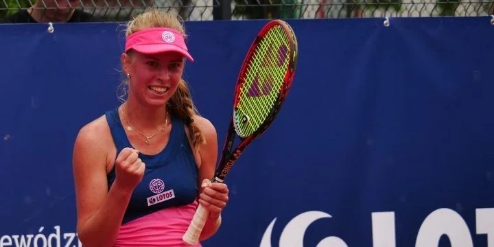 Юле Нимайер - Магдалена Фрех