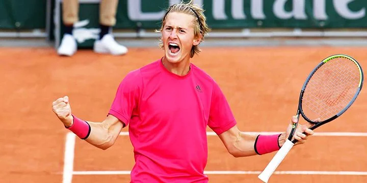 Себастьян Корда - Лоренцо Музетти