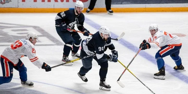 Горняк - Динамо С-Пб