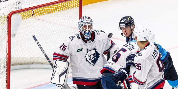 Нефтехимик - Авангард Нефтехимик - Авангард