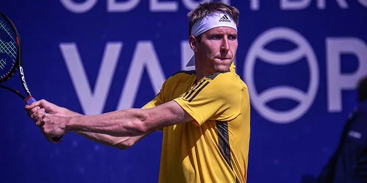 Седрик-Марсель Штебе - Карлос Табернер