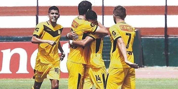 Академиа Кантолао - Карлос Стейн