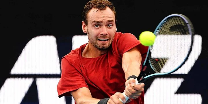 Роман Сафиуллин - Томас Этчеверри