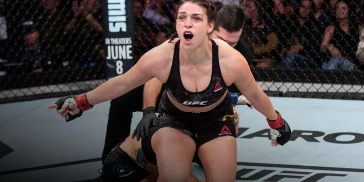 Маккензи Дерн - Ян Сяонянь