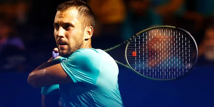 Ласло Дьере - Денис Истомин