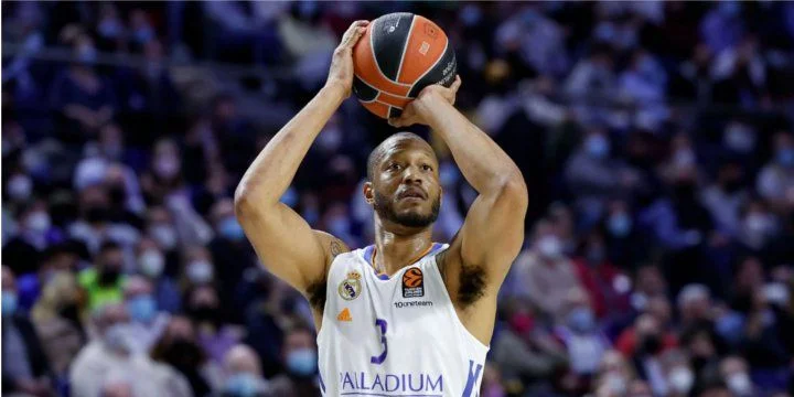 Панатинаикос - Реал М