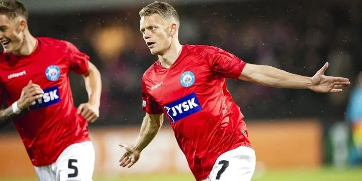 Силькеборг - Стяуа (ФКСБ)