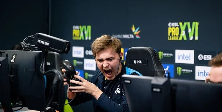 Ninjas in Pyjamas - Cloud 9 Ninjas in Pyjamas - Cloud 9