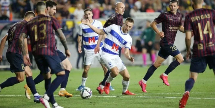 Сталь Мелец - Погонь Сталь Мелец - Погонь