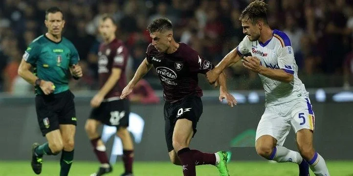 Салернитана - Верона