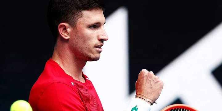 Деннис Новак - Денис Евсеев